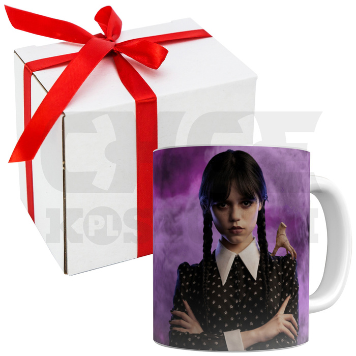 KUBEK Z NADRUKIEM WEDNESDAY ADDAMS SERIAL PREZENT